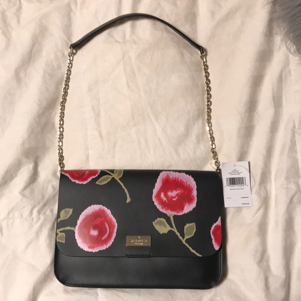 MAKE ME AN OFFER Kate Spade Brand New Purse